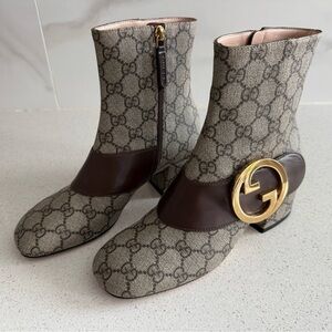 GUCCI Blonde Beige GG Supreme canvas Leather gold GG logo ankle Boots 35.5